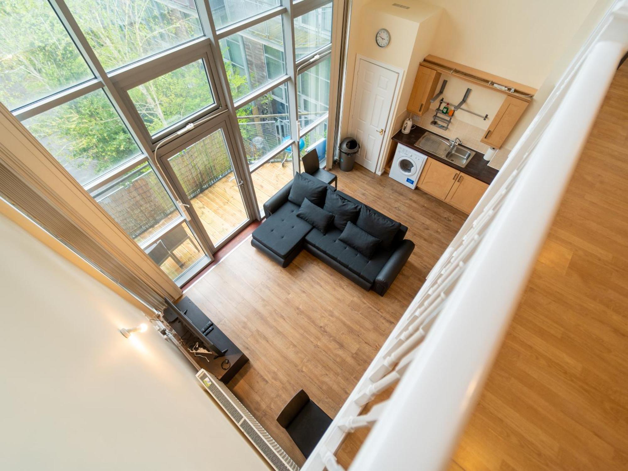 Luxury 2 Bed Apartment - Near Heathrow, Legoland, Windsor Slough Eksteriør bilde