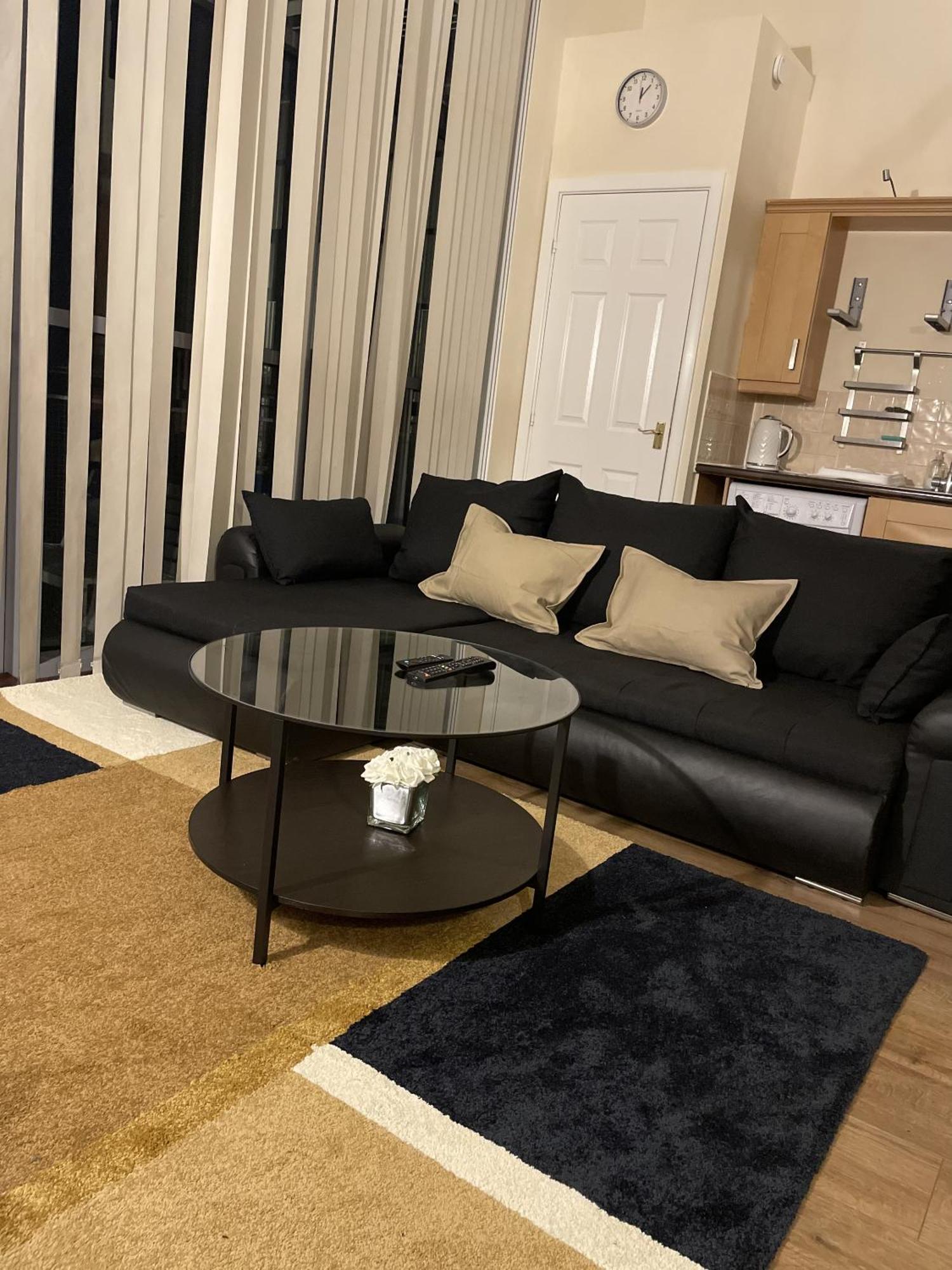 Luxury 2 Bed Apartment - Near Heathrow, Legoland, Windsor Slough Eksteriør bilde